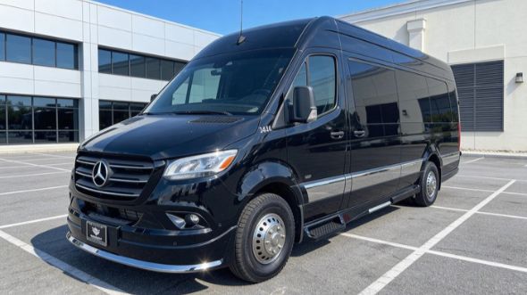 10 passenger sprinter van santa rosa