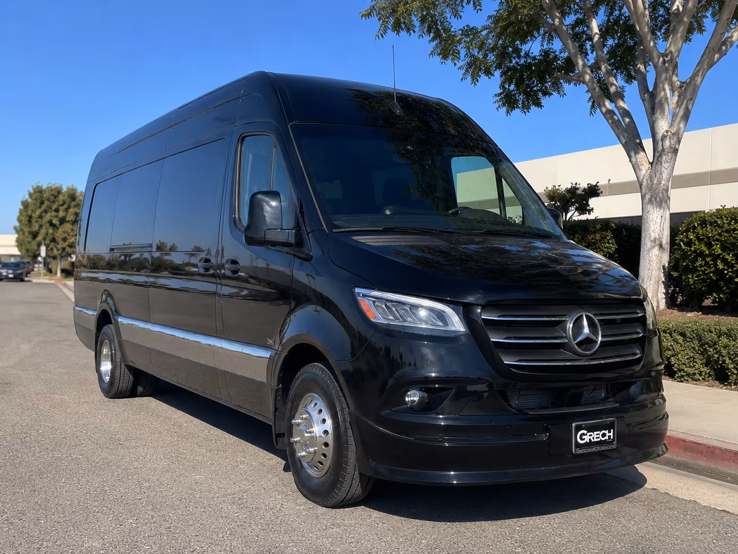 santa rosa 12 passenger sprinter van