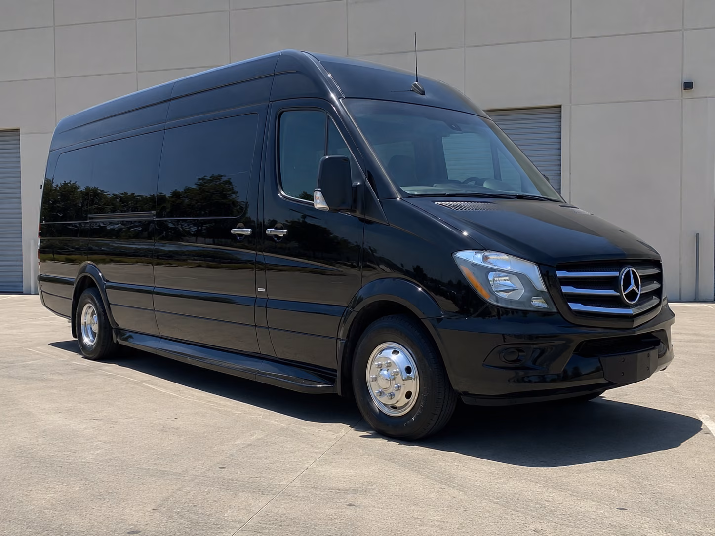santa rosa employee shuttle van service