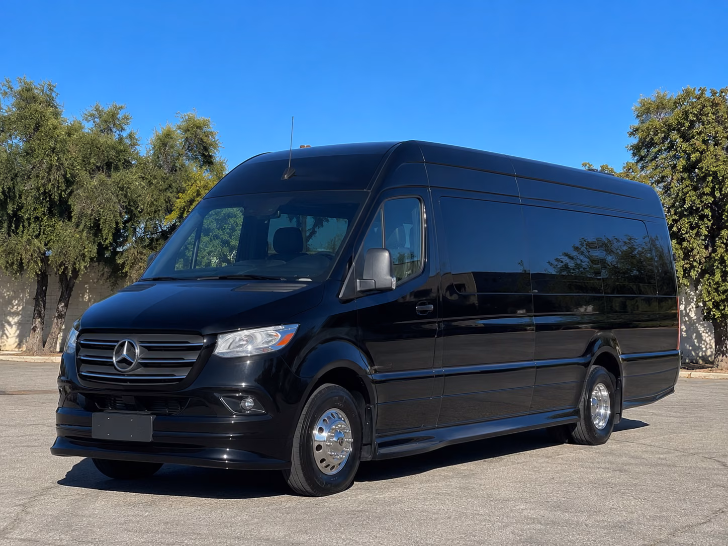 why rent using santarosasprintervanrental com